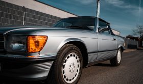 560 SL Perlmutgrau Leder Grau gepflegt Vollgarantie