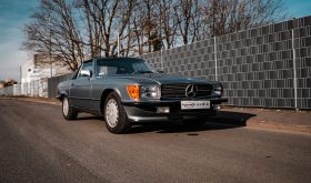 560 SL Perlmutgrau Leder Grau gepflegt Vollgarantie