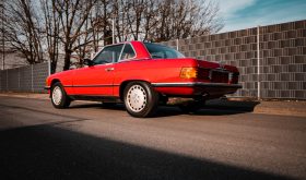 560 SL Signalrot / Leder Dattel wenig km