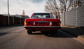 560 SL Signalrot / Leder Dattel wenig km