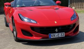 Ferrari Portofino  Rot / Schwarz