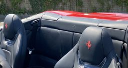 Ferrari Portofino  Rot / Schwarz