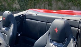 Ferrari Portofino  Rot / Schwarz