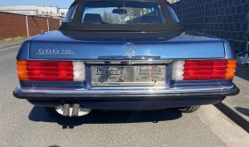 500 SL Lapisblaumet, Leder Grau