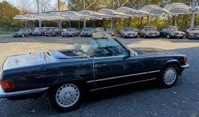 Mercedes-Benz SL 300 Blauschwarz / Leder Beige / Automatik