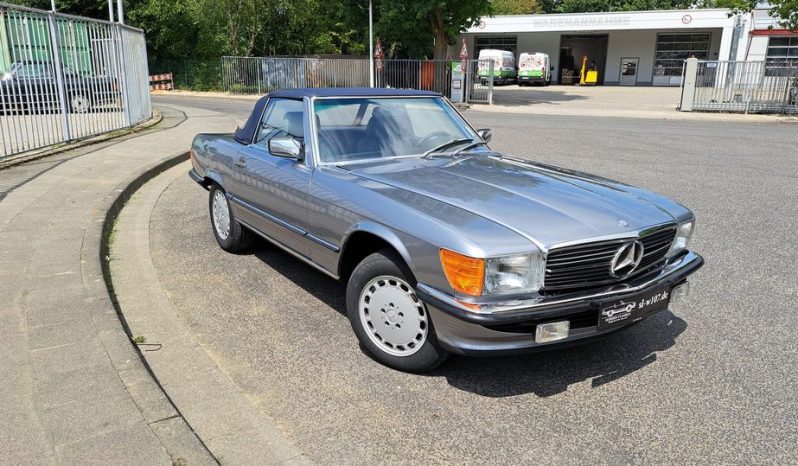 
								560 SL Perlmutgrau / Leder grau voll									
