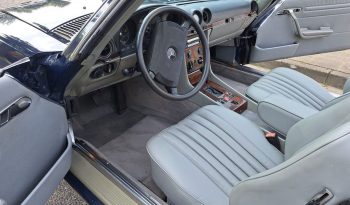 
									Mercedes-Benz SL 500 dunkel Blau / Leder Grau voll								
