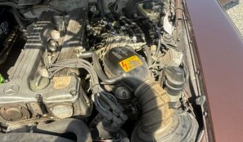 
									Mercedes-Benz SL 280 5 Gang Schaltwagen mit AHK voll								