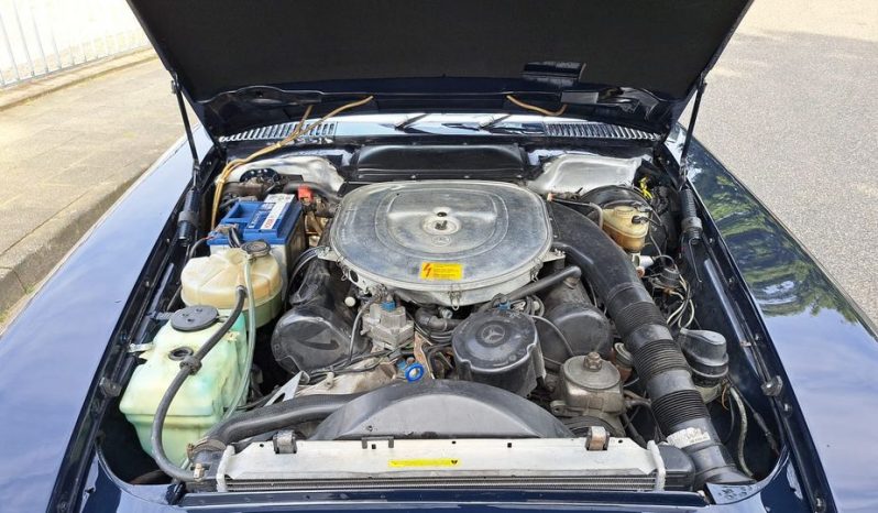 
								Mercedes-Benz SL 500 dunkel Blau / Leder Grau voll									