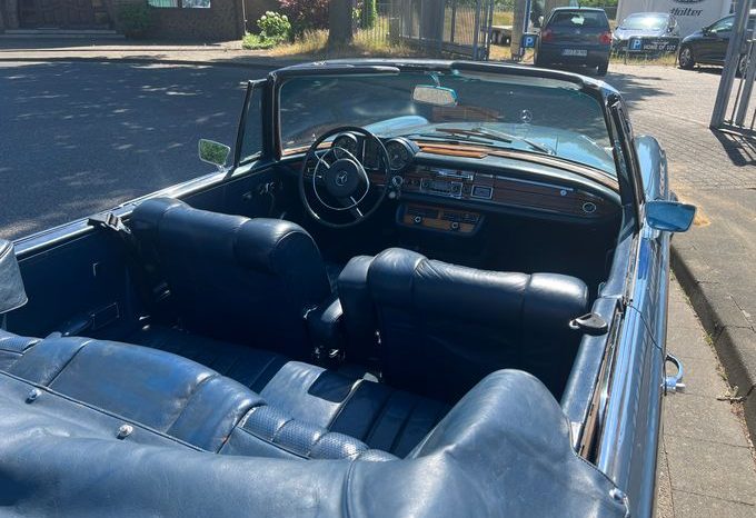 
								Mercedes-Benz 280 SE 3,5 Flachkühler Cabrio voll									