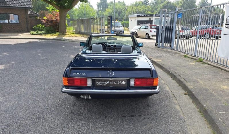 
								Mercedes-Benz SL 500 dunkel Blau / Leder Grau voll									