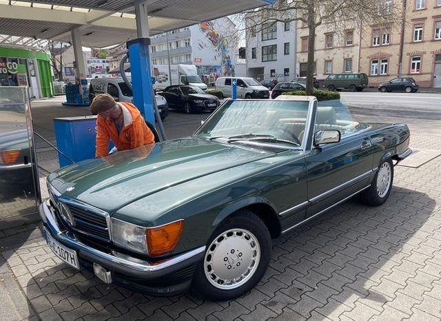 
								Mercedes-Benz SL 560 Nur 61600 Km TOP Zustand voll									