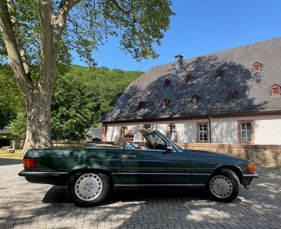 
								Mercedes-Benz SL 560 Nur 61600 Km TOP Zustand voll									