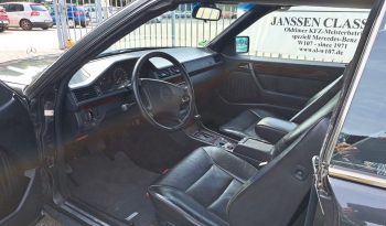 Mercedes-Benz CE 300 24V Cabrio/Blauschwarz / Leder schwarz/Automatik