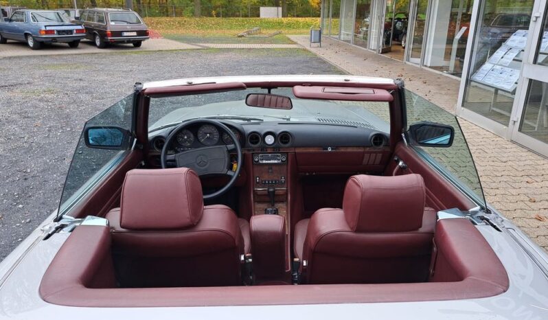 
								560 SL Silber / Mittelrot voll									