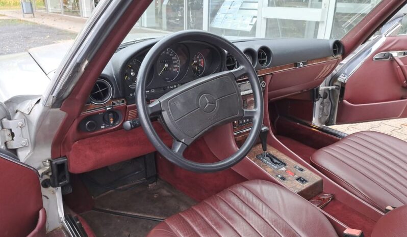 
								560 SL Silber / Mittelrot voll									