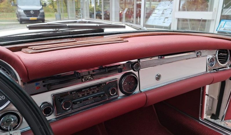 
								Mercedes-Benz SL 280 Restauriert Sehr schön voll									