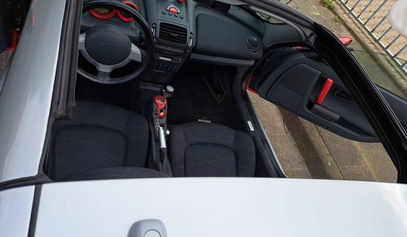 
								Smart Roadster Coupe BRABUS Ultimate Sondermodel Nr.31 von 60 voll									