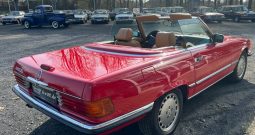 Mercedes-Benz SL 560 Signalrot / Leder Dattel