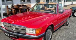 Mercedes-Benz SL 560 Signalrot / Leder Dattel