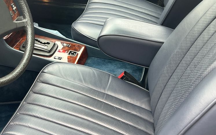 
								500 SL Silber / Leder Blau voll									