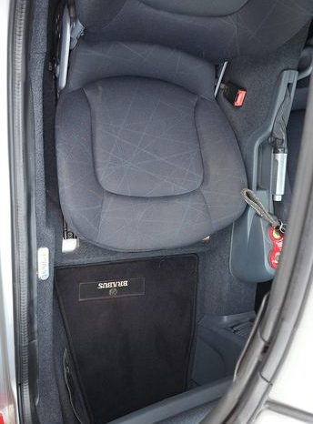 
								Smart Roadster Coupe BRABUS Ultimate Sondermodel Nr.31 von 60 voll									