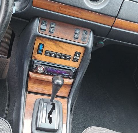 
								Mercedes-Benz 230 TE Automatik,Klimaautomatik,Schiebedach voll									