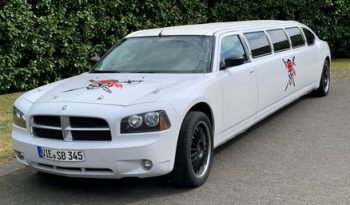 
									Dodge Charger” Super Strech Limo” voll								