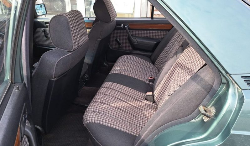 
								Mercedes-Benz 190 E 1.8 ESSD/ Scheckheft TOP voll									