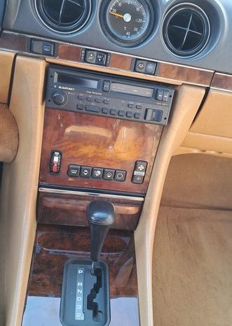 
								Mercedes-Benz SL 560 wenig km voll									