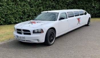 
									Dodge Charger” Super Strech Limo” voll								