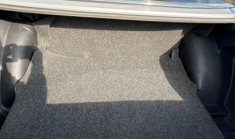 
								200 Benziner W123 Automatik / ESSD voll									