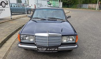 
									Mercedes-Benz 230 TE Automatik,Klimaautomatik,Schiebedach voll								