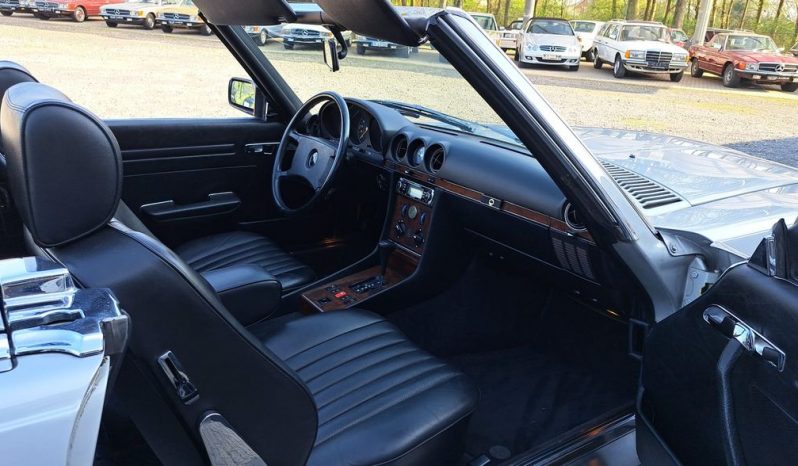 
								Mercedes-Benz SL 300 Silber / Leder schwarz/ Automatik voll									