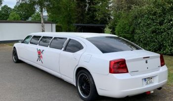 
									Dodge Charger” Super Strech Limo” voll								
