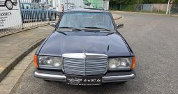 Mercedes-Benz 230 TE Automatik,Klimaautomatik,Schiebedach