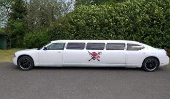 
									Dodge Charger” Super Strech Limo” voll								