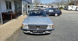 Mercedes-Benz SL 300 Silber / Leder schwarz/ Automatik