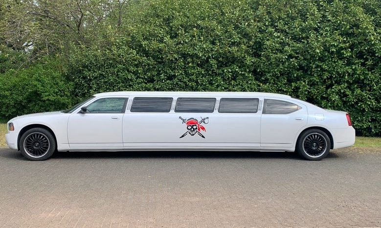 
								Dodge Charger” Super Strech Limo” voll									