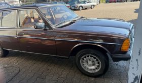 Mercedes 250 T aus 1 Hand , Scheckheftgepflegt bei Mercedes Benz