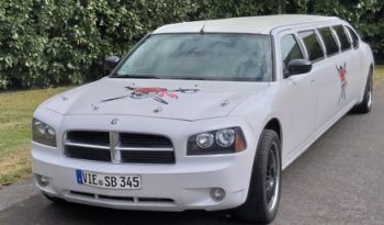 
									Dodge Charger” Super Strech Limo” voll								