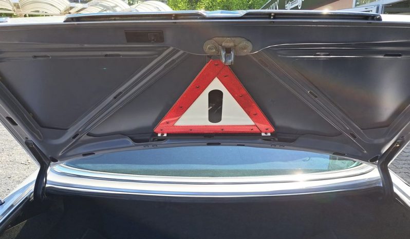 
								Mercedes-Benz 350 SE TOP gepflegt aus 2. Hand voll									