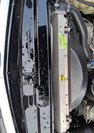 
								Mercedes-Benz SL 560 Schwarz Uni / Leder Mittelrot voll									