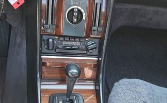 
									Mercedes-Benz 350 SE TOP gepflegt aus 2. Hand voll								