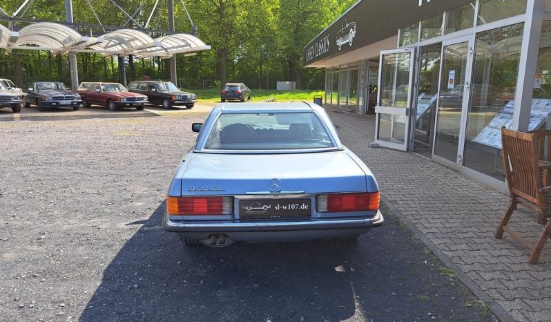 
								Mercedes-Benz SL 300 Automatik voll									