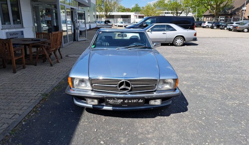
								Mercedes-Benz SL 300 Automatik voll									