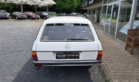 Mercedes-Benz 280 TE Automatik / Schiebedach TOP