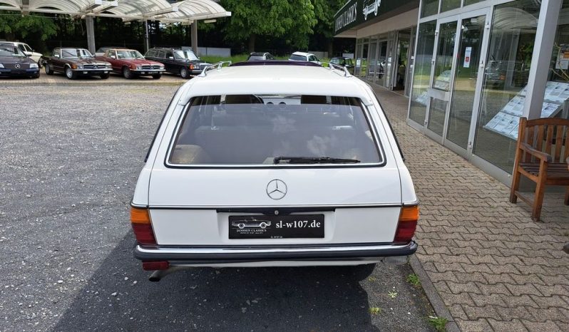 
								Mercedes-Benz 280 TE Automatik / Schiebedach TOP voll									