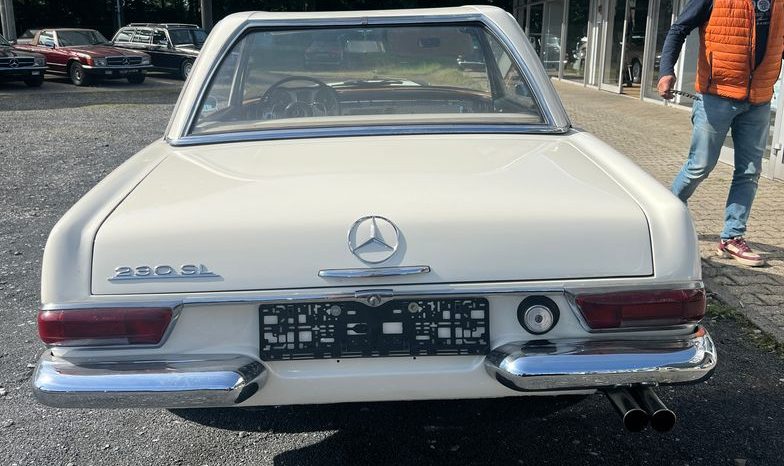 
								Mercedes-Benz SL 230 Pagode/ Schalter/ Motor revidiert voll									