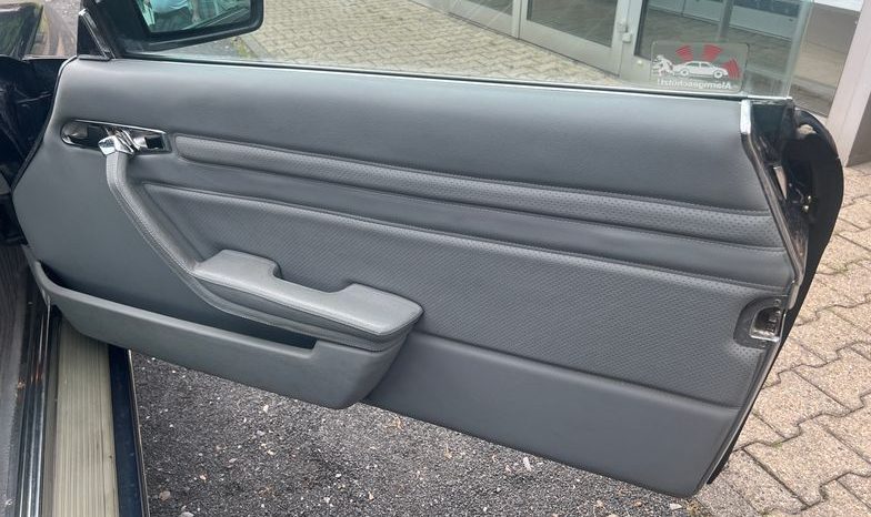
								Mercedes-Benz SL 500 Dunkelblau / Leder Grau / Deutsch voll									